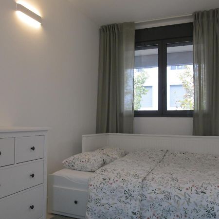 Family Apartment Біланоба-і-ла-Жалтру Екстер'єр фото