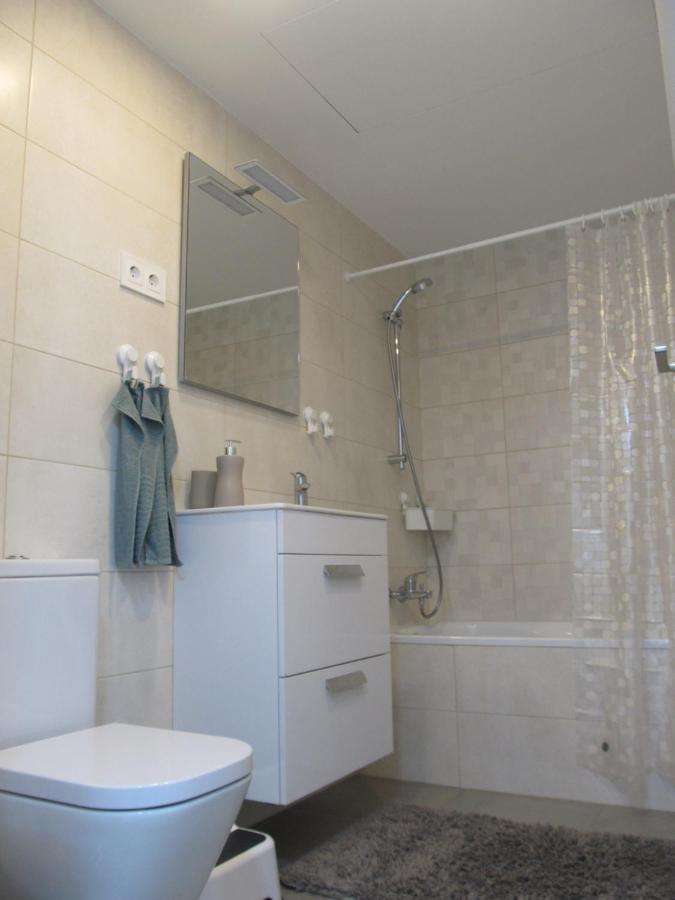 Family Apartment Біланоба-і-ла-Жалтру Екстер'єр фото